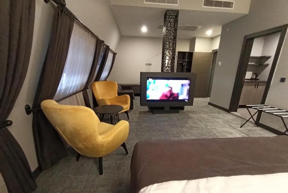 Days Hotel By Wyndham Ankara Cankaya Exterior foto